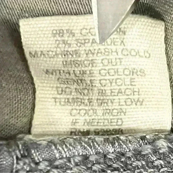 Fossil Womens Grey Shorts Size 6 - Picture 4 of 6